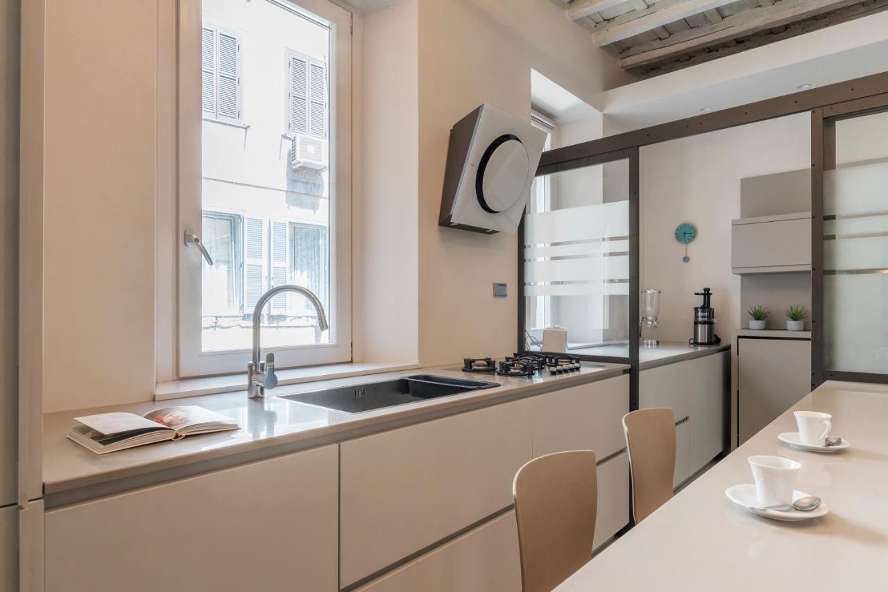 Piazza Navona Elegant Apartment โรม ภายนอก รูปภาพ