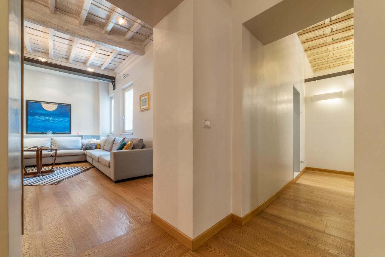 Piazza Navona Elegant Apartment โรม ภายนอก รูปภาพ